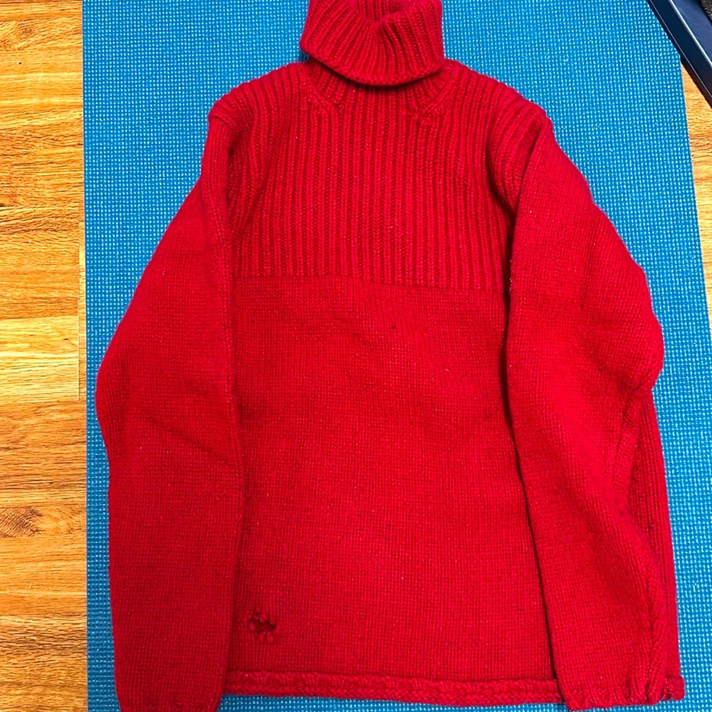 Medium red GAP turtleneck sweater